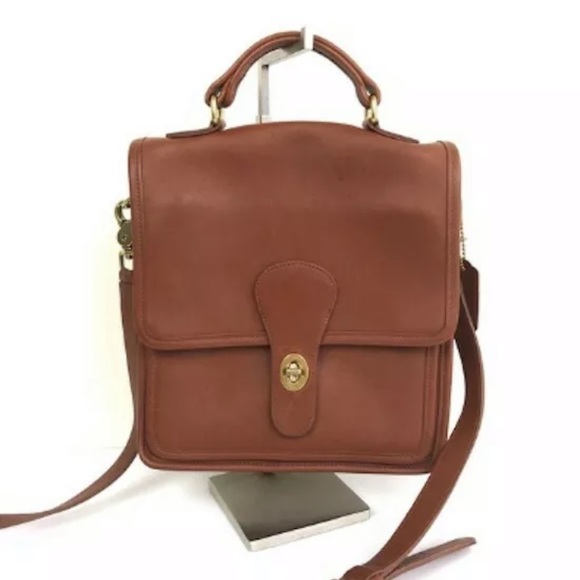 Coach Handbags - Vintage Coach crossbody messenger bag brown